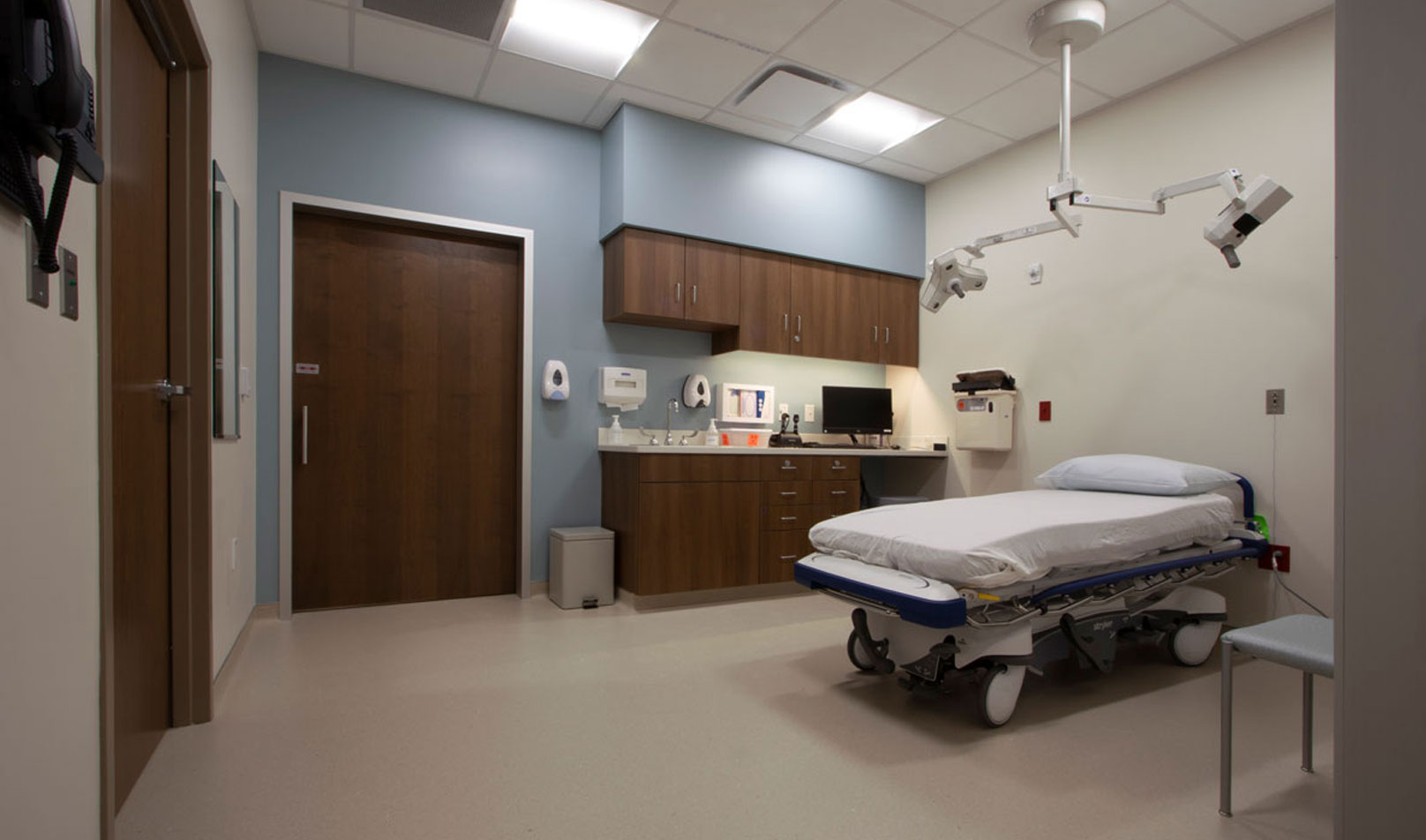 advocate-aurora_racine_procedure-room_ambulatory_healthcare_zastudios_web