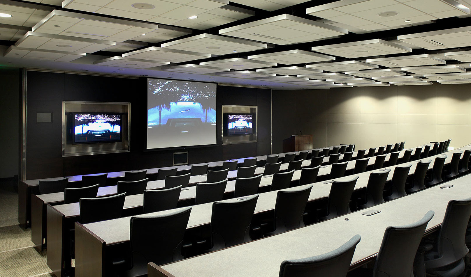 ge-healthcare-new-world-campus-kaplan-auditorium