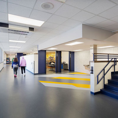 i_whitnall-high-school_lounge-area-and-servery_bf-m