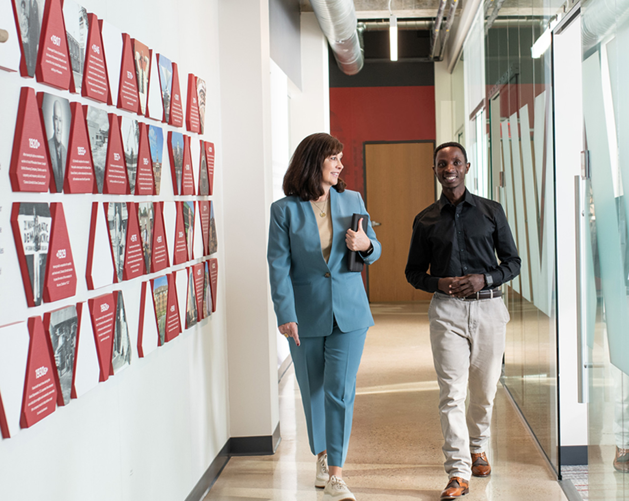 madison business people in hallway